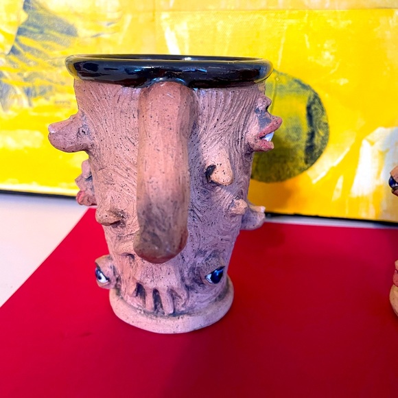 Handmade ceramist artists mugs -Functional or decorative. 2 for 20$ or offer - Picture 8 of 8